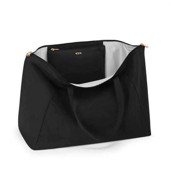 Tumi Voyageur Just in Case Packable Black Nylon Tote - Picture 3 of 6
